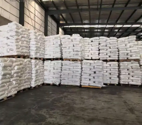 Resina de pasta de PVC LF-51L com baixa viscosidade de Brookfield, espessamento mínimo de 24 horas e desespumação superior para couro e brinquedos espumados